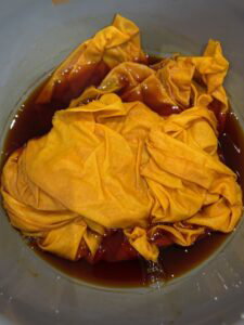 gallappel tanninelaken met titanium oxalate