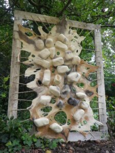 kaardvlies van bergschaap wol. kiezelkleed 