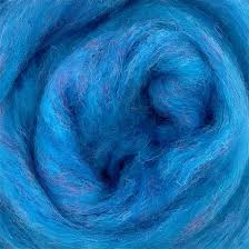 verven met kaardvlies van bergschaap wol