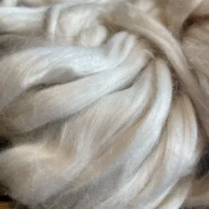 Bamboe lont – Plantaardige vezel voor vilten, verven, ecoprinten en spinnen