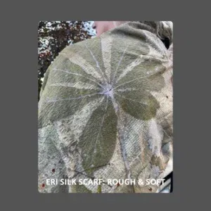 handgeweven erizijde sjaal. ook wel peace silk genoemd. voor ecoprinten en natuurlijk verven.
