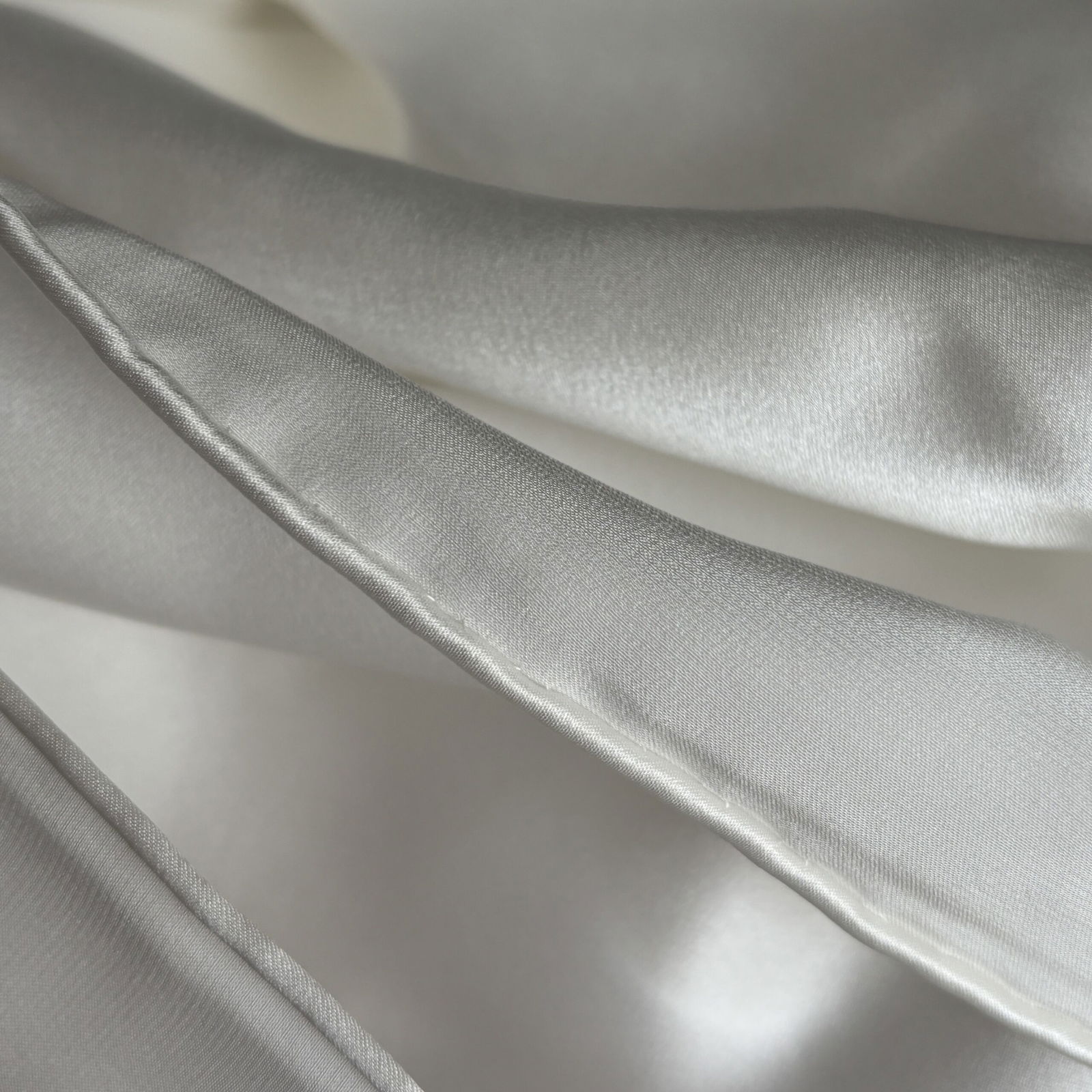 Nieuwe aanwinst - Luxe Satijnzijde Sjaal 19 - 180 cm x 90 cm - Afbeelding 3