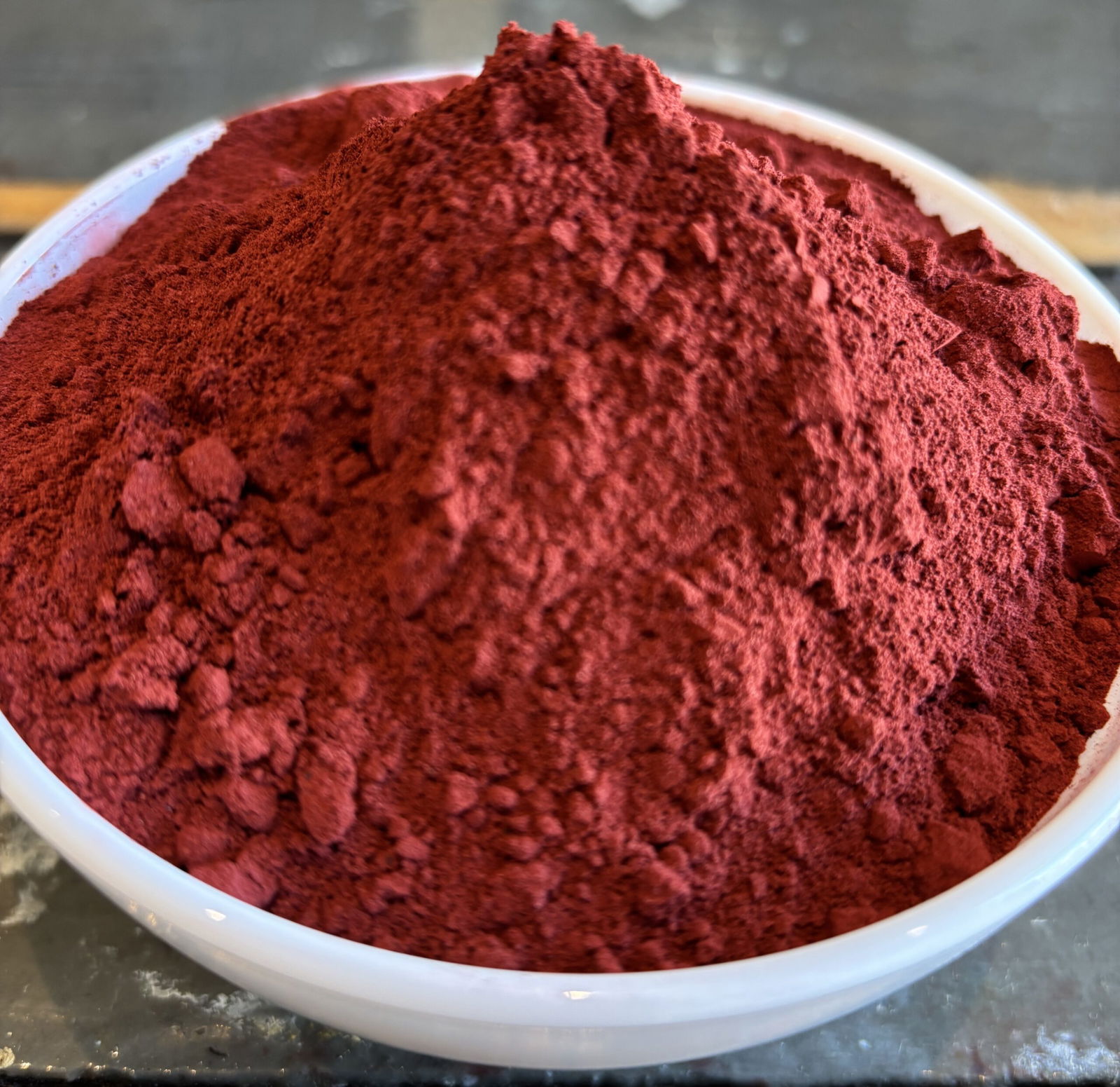 natuurlijk verven en ecoprinten met Lac Dye Extract – Natuurlijke rode kleurstof voor wol en zijde